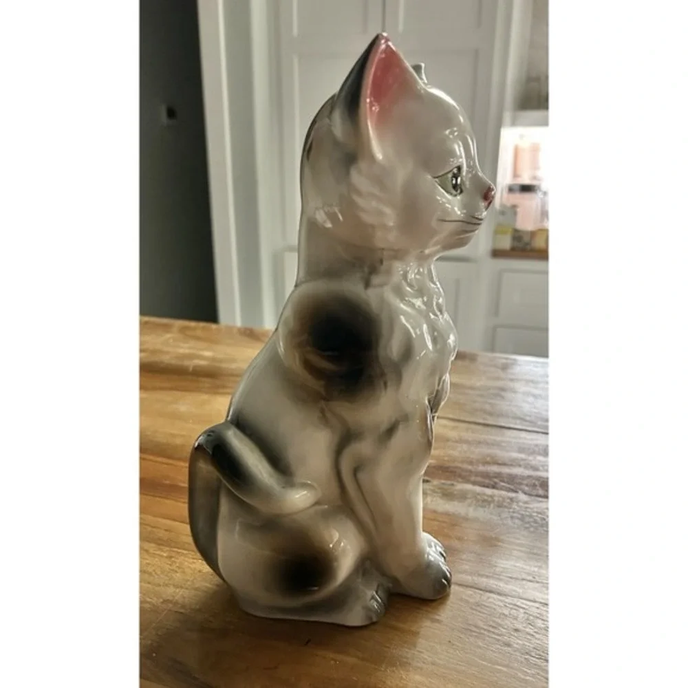 Vintage Anthropomorphic‎ Ceramic Cat Figurine Kitsch Lustre Finish Japan